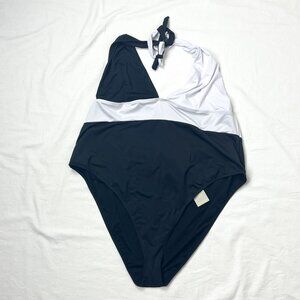 NWT Boohoo Plus Size 22 Color Block Black & White Plunge Swimsuit One-Piece BNWT
